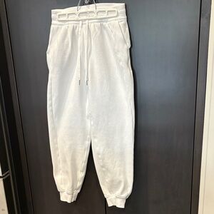 Lululemon Athletica White Sweatpants , Size 4, EUC.